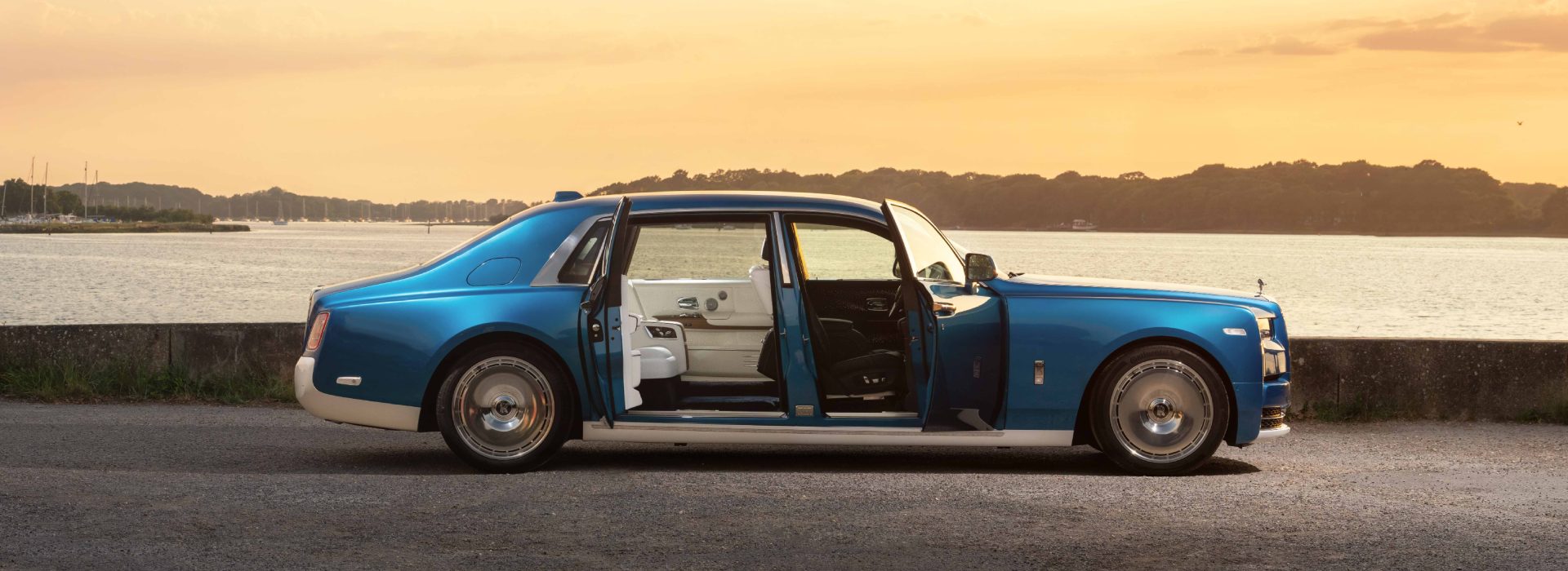 Rolls-Royce Phantom Regatta: jedinstvena kreacija inspirisana jedriličarskom tradicijom južne obale Engleske